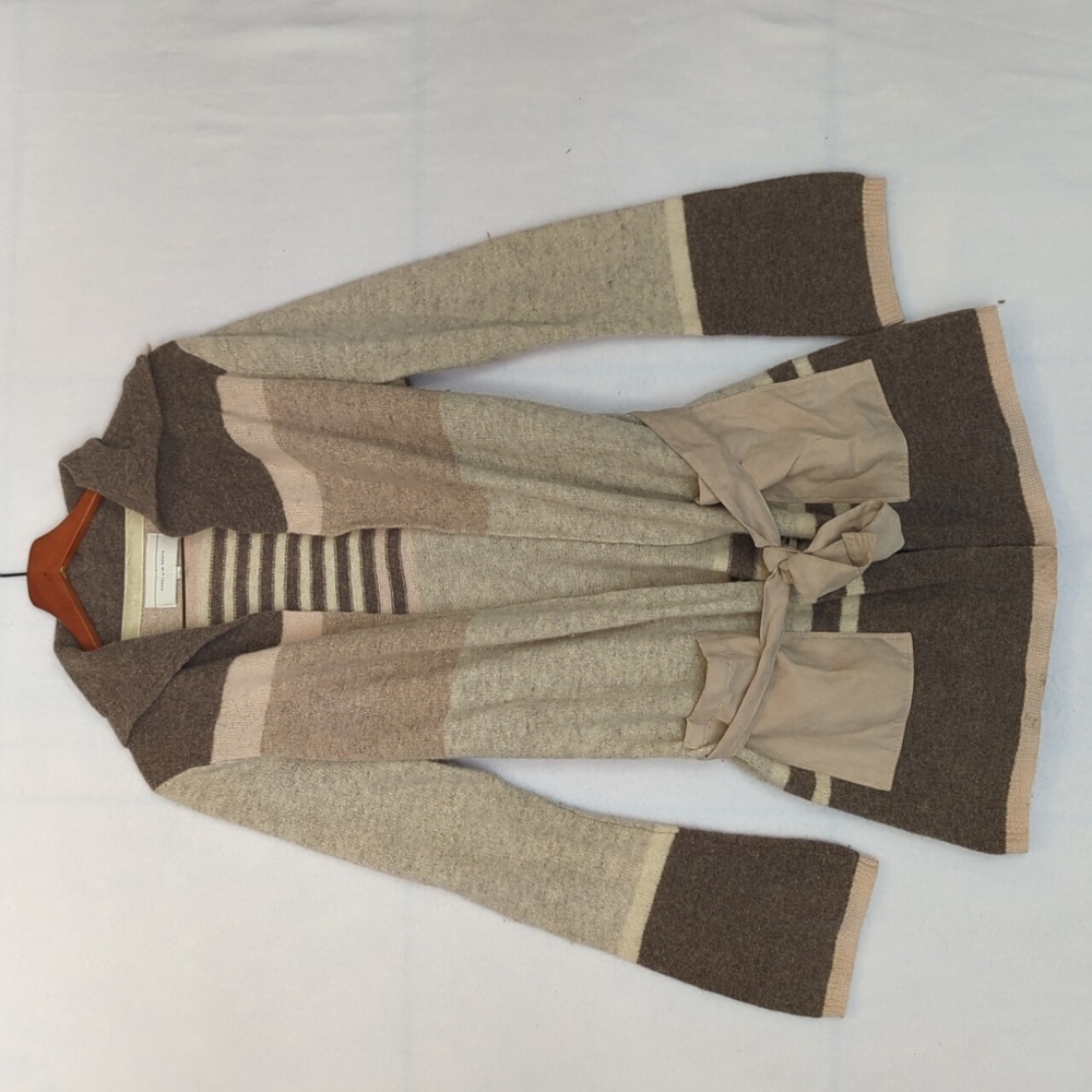 Angel of the North‎ Anthropologie 100% Lambswool Cardigan S